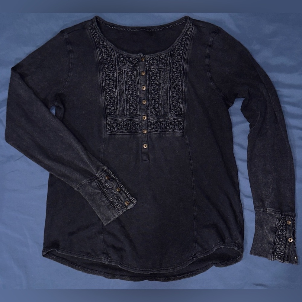 Y2K Long Sleeve Top with Lace Details
